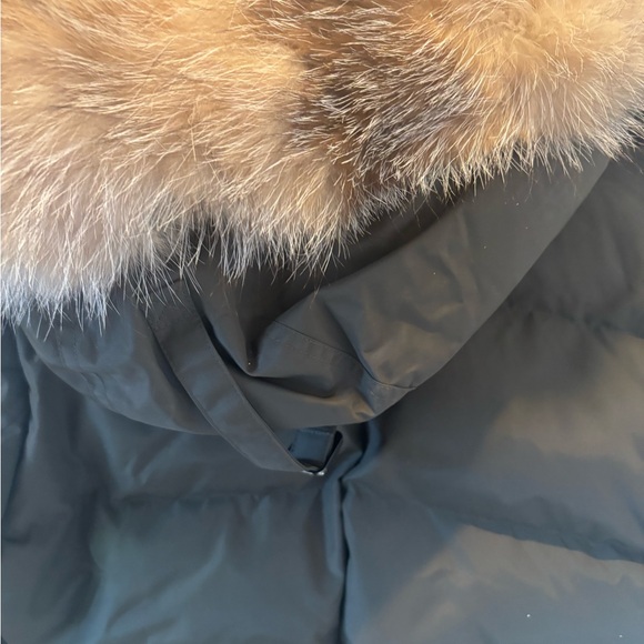 NWOT Pajar Women's Jayde Puffer Coat with Fur Trim - Picture 9 of 10